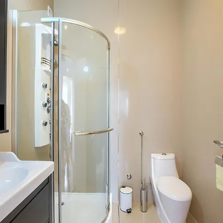 Apartment Luxurious In With Pool *